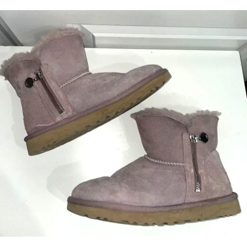 UGG Bailey Zip Mini Women's Sheepskin Boots size 7 Dusty Rose